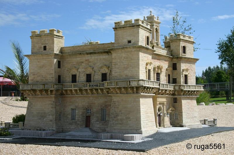 Selmun Palace.jpg